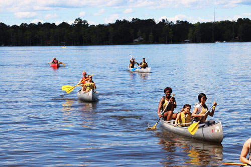 FSU students canoeing at FSU Rez Days
